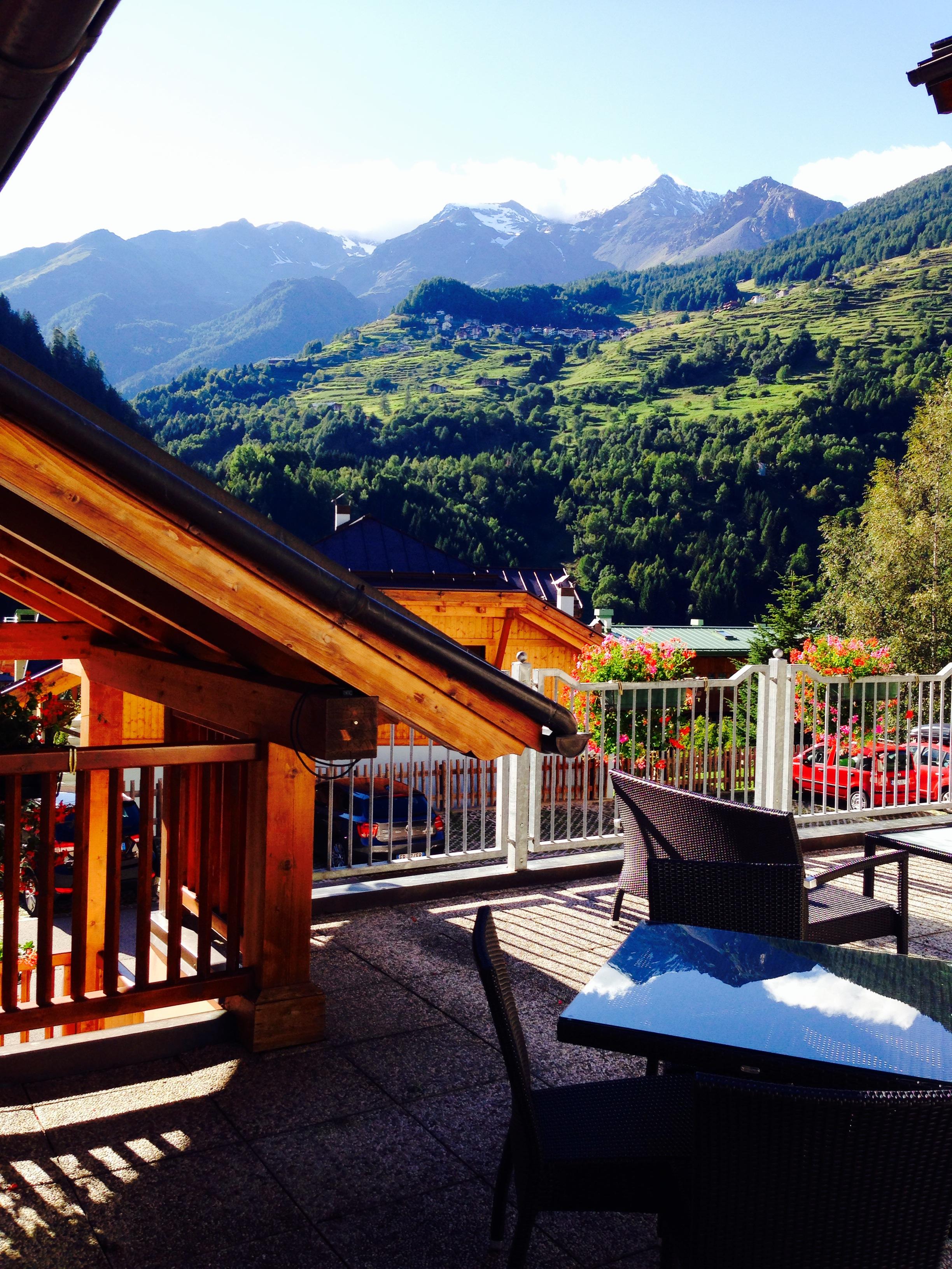 Hotel Domina Parco Dello Stelvio Cogolo Exterior foto
