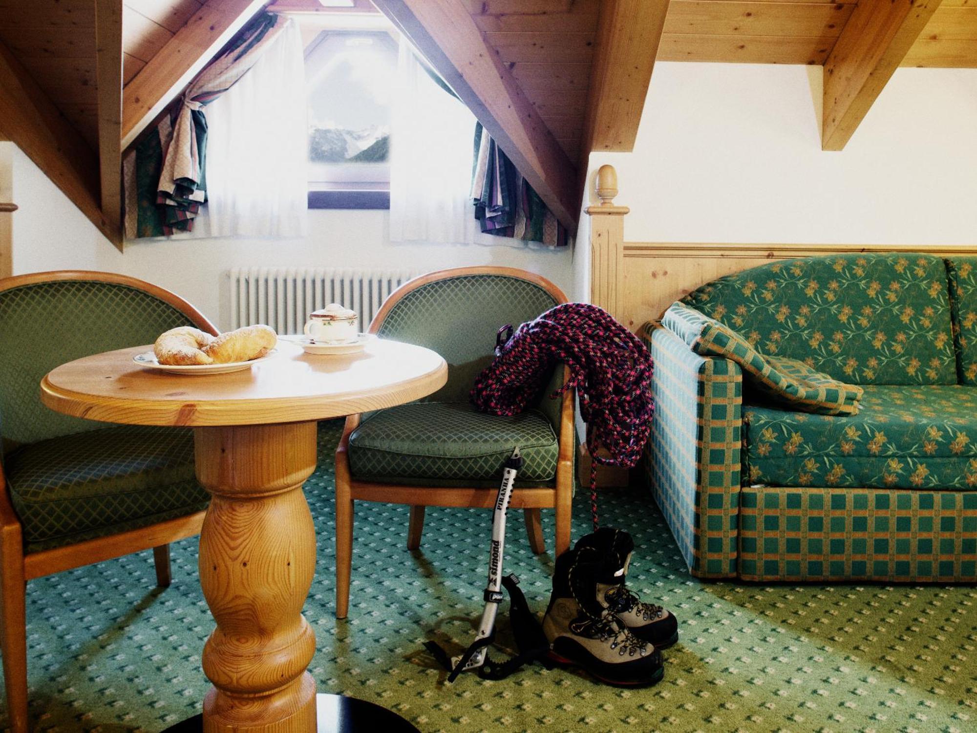 Hotel Domina Parco Dello Stelvio Cogolo Zimmer foto